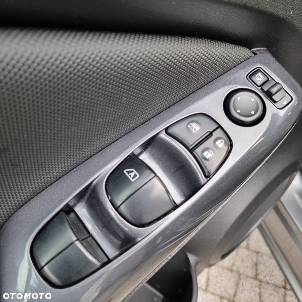 Nissan Juke 1.0 DIG-T Tekna DCT - 25