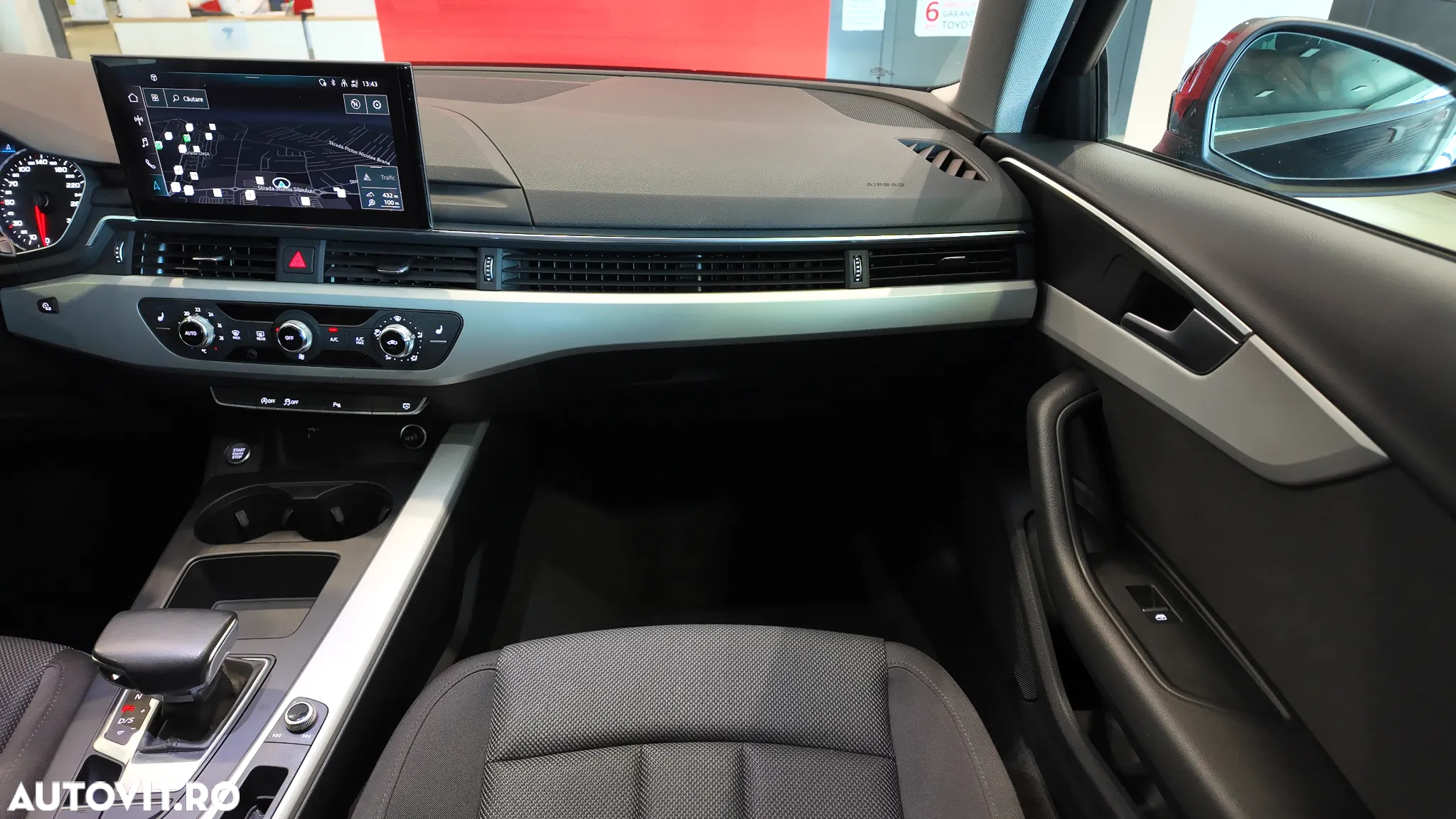 Audi A4 Avant 35 TDI S tronic - 16