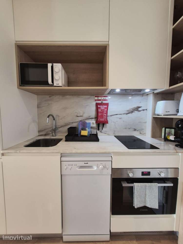 Apartamento com 1 quartos - localizado em Santo Ildefonso Porto - Grande imagem: 5/11