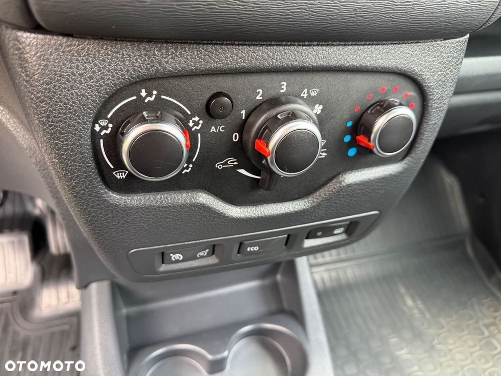 Dacia Dokker TCe 115 Stepway Celebration - 20