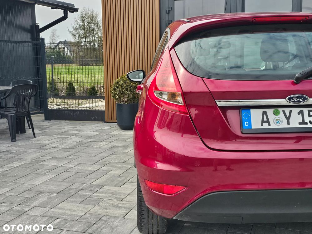 Ford Fiesta 1.25 Titanium - 37