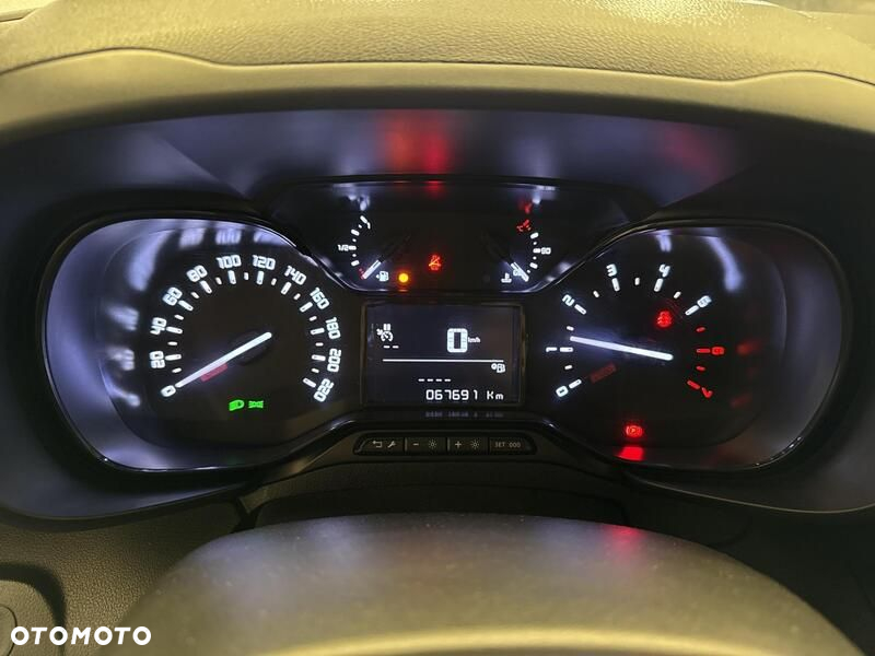 Toyota Proace City - 13