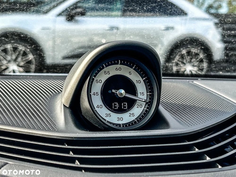 Porsche Taycan 105kWh 4S Performance Plus - 19