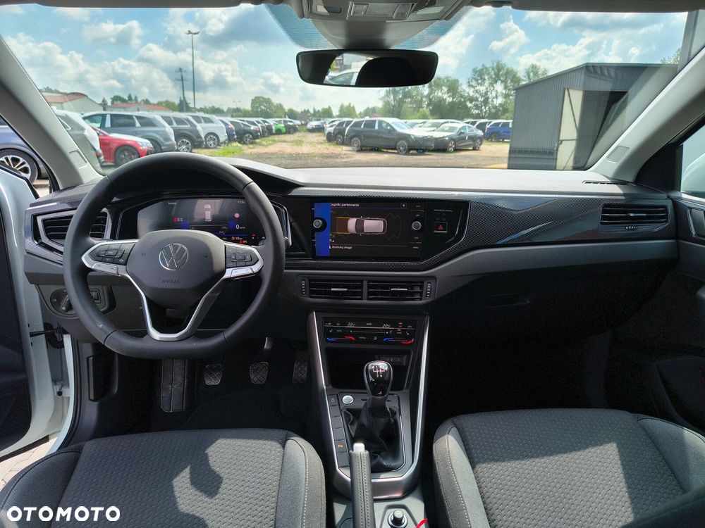 Volkswagen Polo - 24