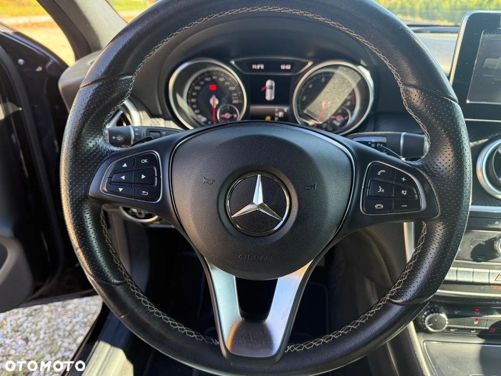 Mercedes-Benz Klasa A 180 (BlueEFFICIENCY) 7G-DCT Urban - 18