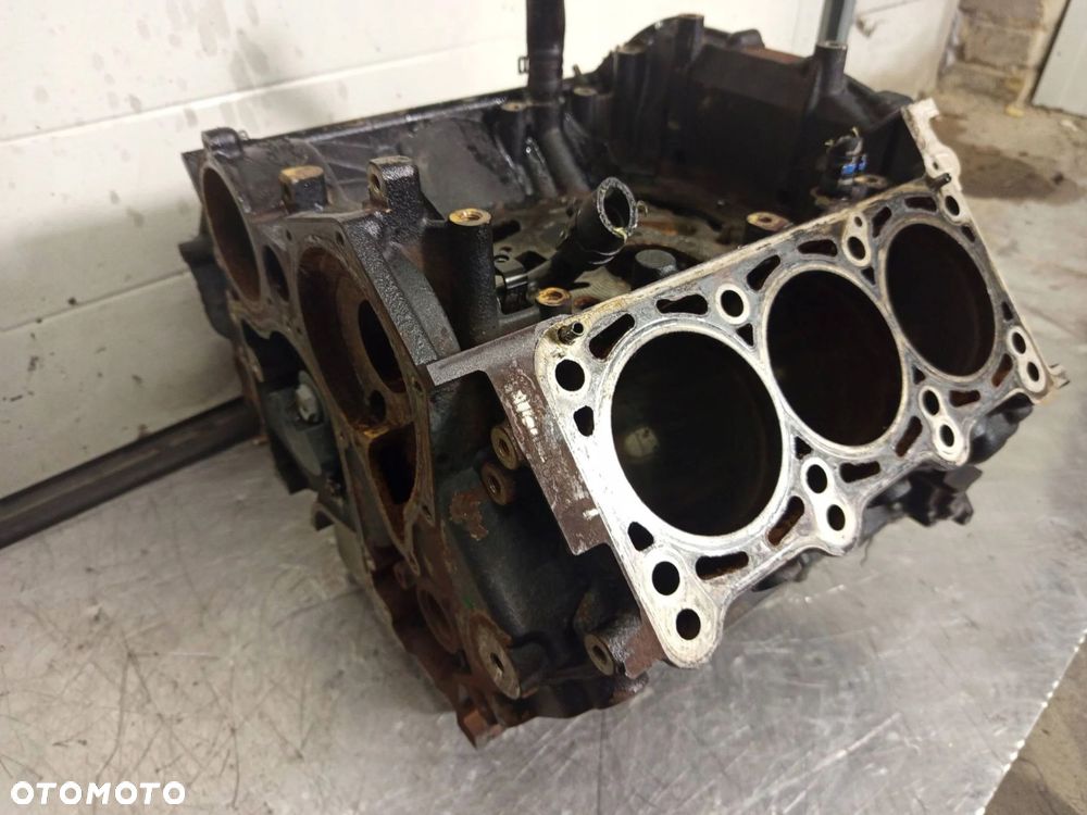 Blok silnika Dół Audi Q7 4L VW Tuareg 3.0 TDI V6 BUG 059103021B - 16