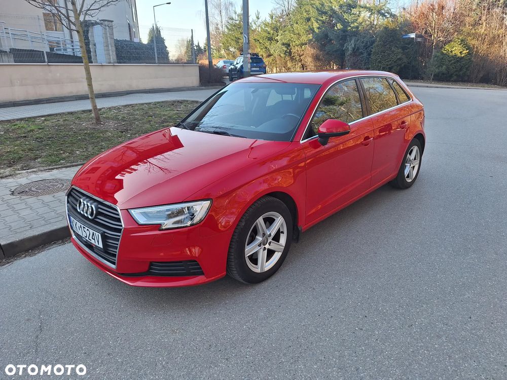 Audi A3 Sportback 35 TFSI S tronic - 17