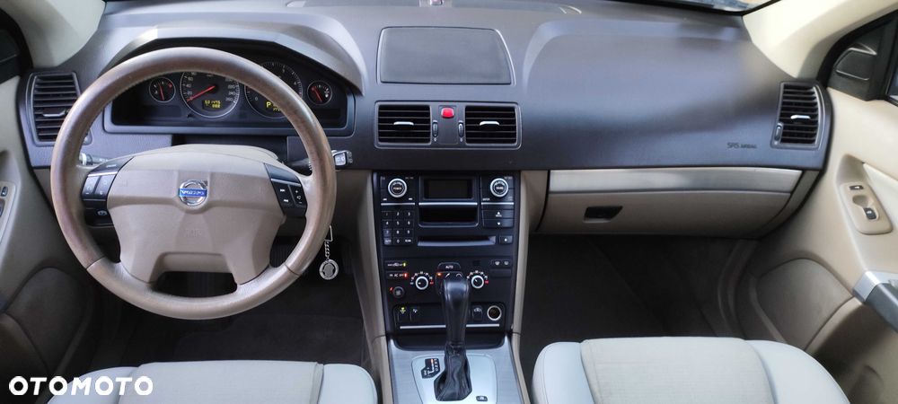 Volvo XC 90 - 8