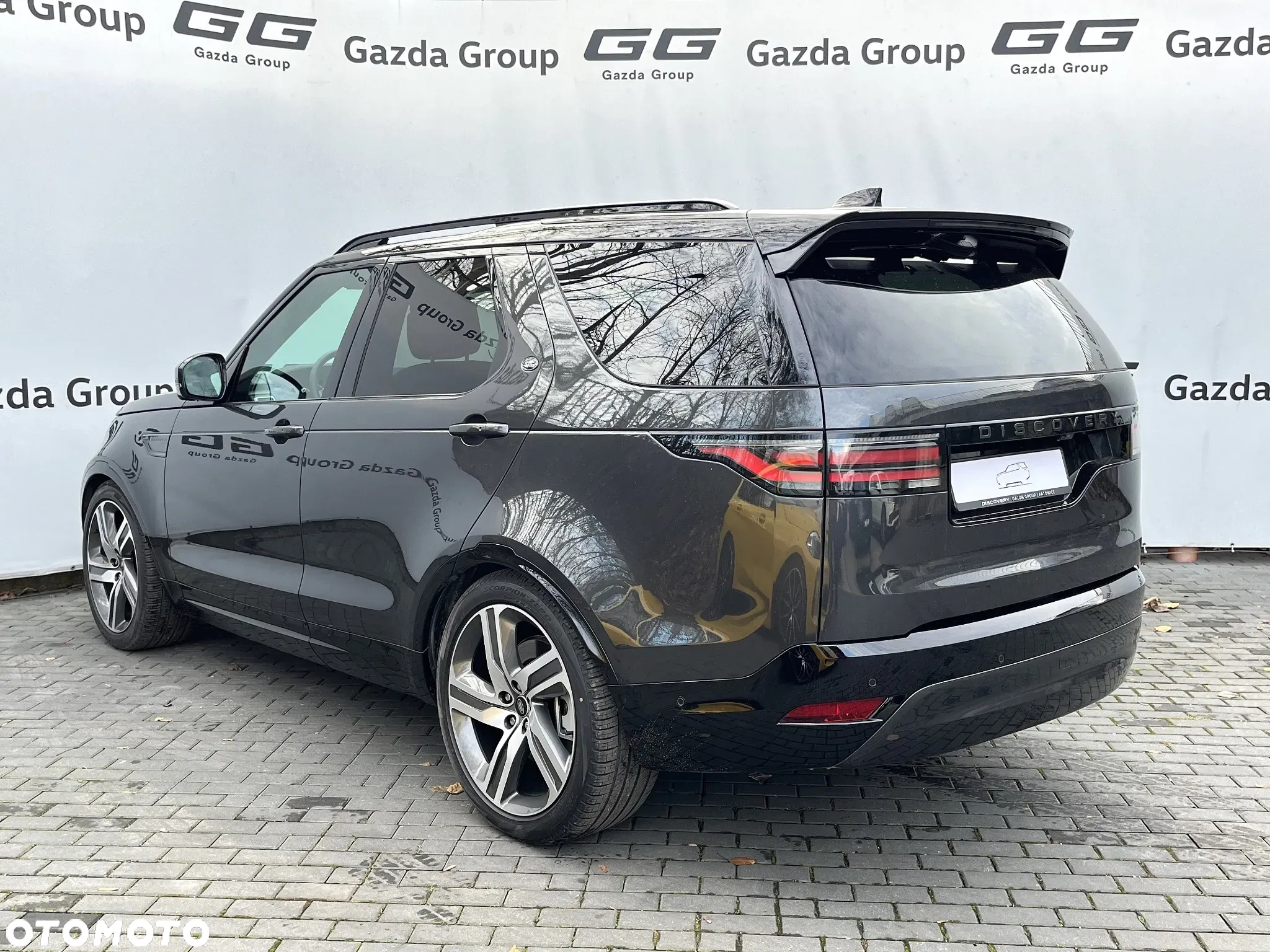 Land Rover Discovery D350 Dynamic HSE - 2