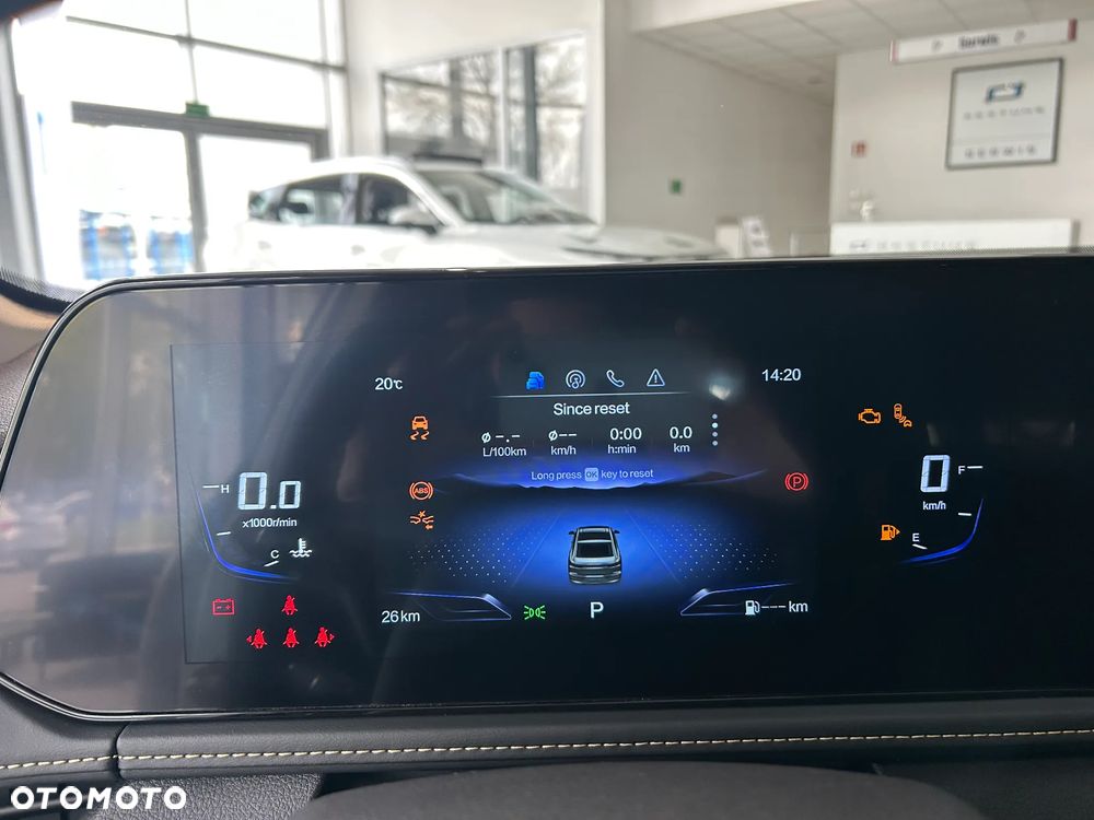 Bestune B70 2.0T Elegance - 10