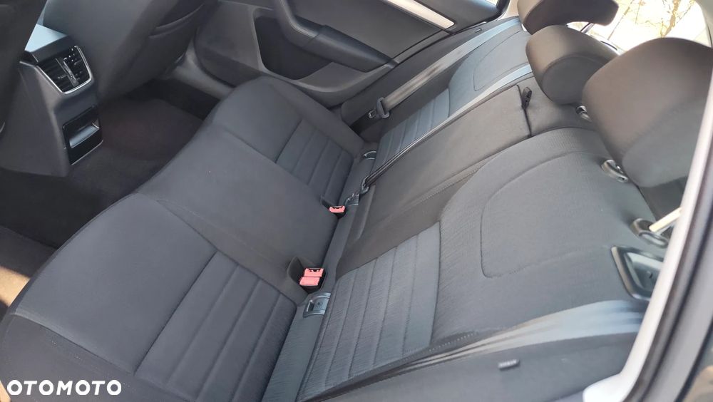Skoda Octavia 2.0 TDI DSG Ambition - 16