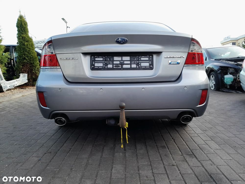 SUBARU LEGACY IV ZDERZAK TYLNY TYŁ SEDAN LIFT KOLOR: C6Z - 1