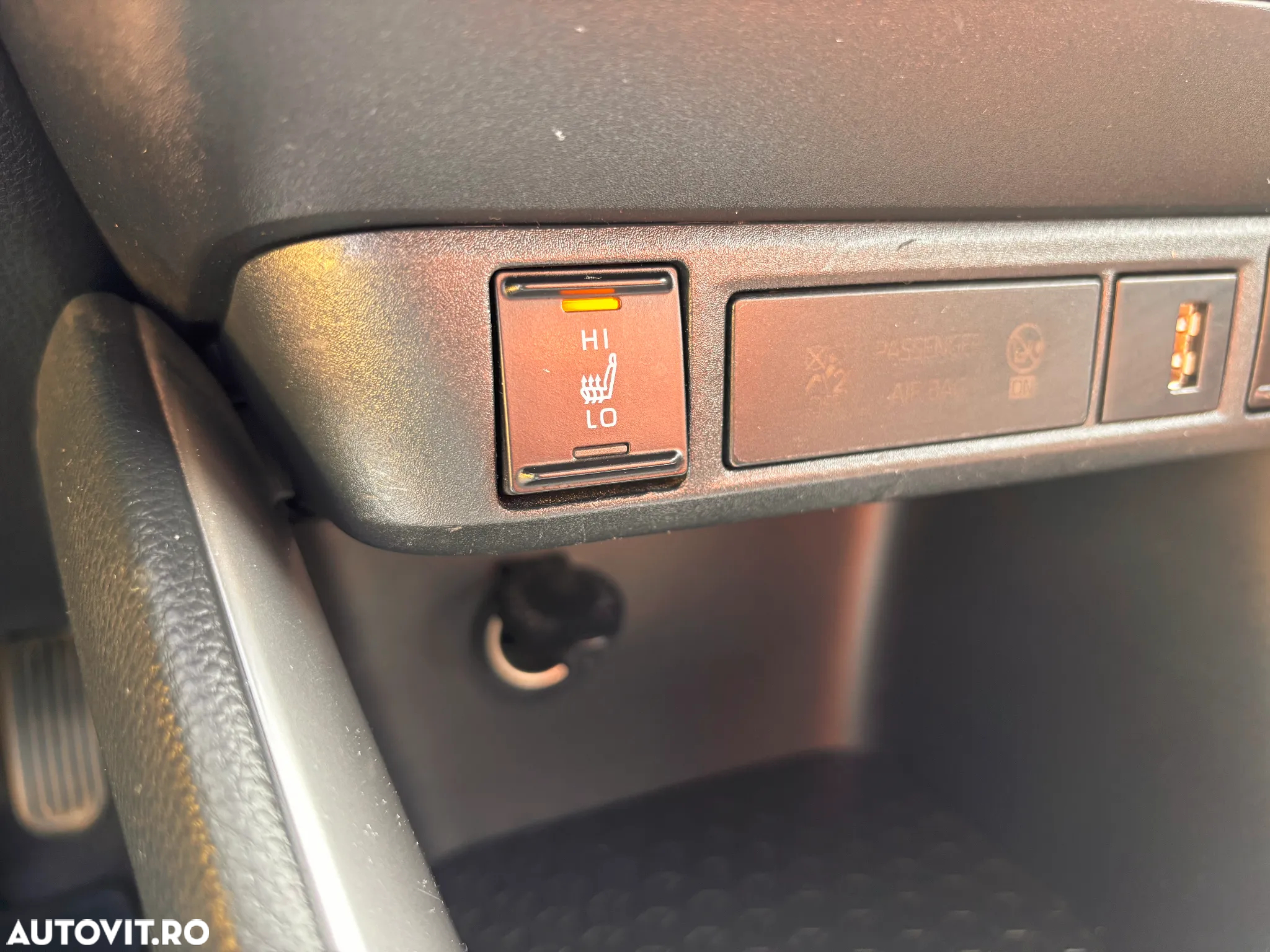 Toyota Yaris 1.5 116 CP HEV Dynamic - 29