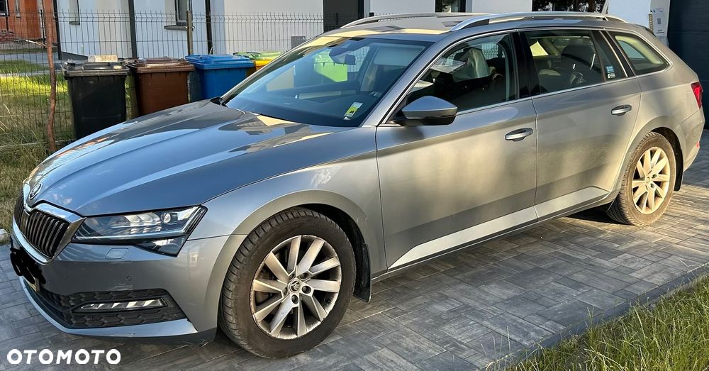Skoda Superb 2.0 TDI SCR Ambition - 2