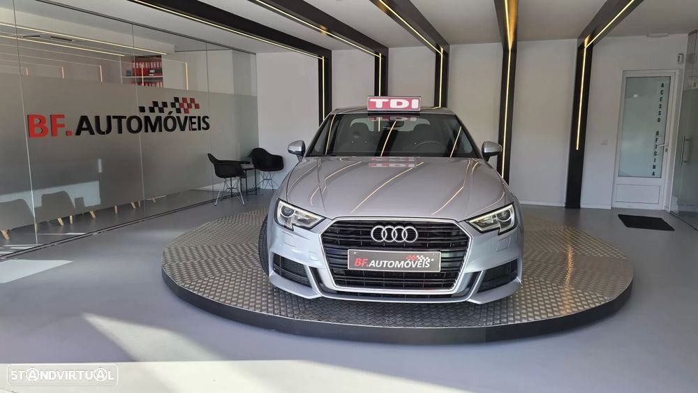 Audi A3 Limousine 1.6 TDI S-line - 11