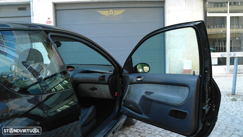 Peugeot 206 1.6 GTi - 12