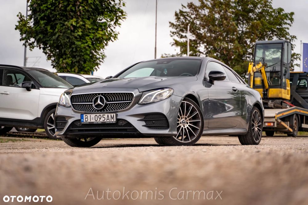 Mercedes-Benz Klasa E 200 4-Matic 9G-TRONIC - 2