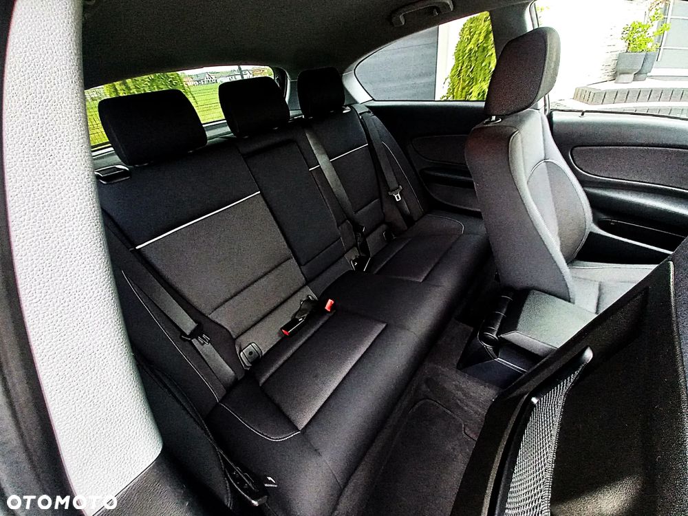 BMW Seria 1 118i Edition Lifestyle - 14