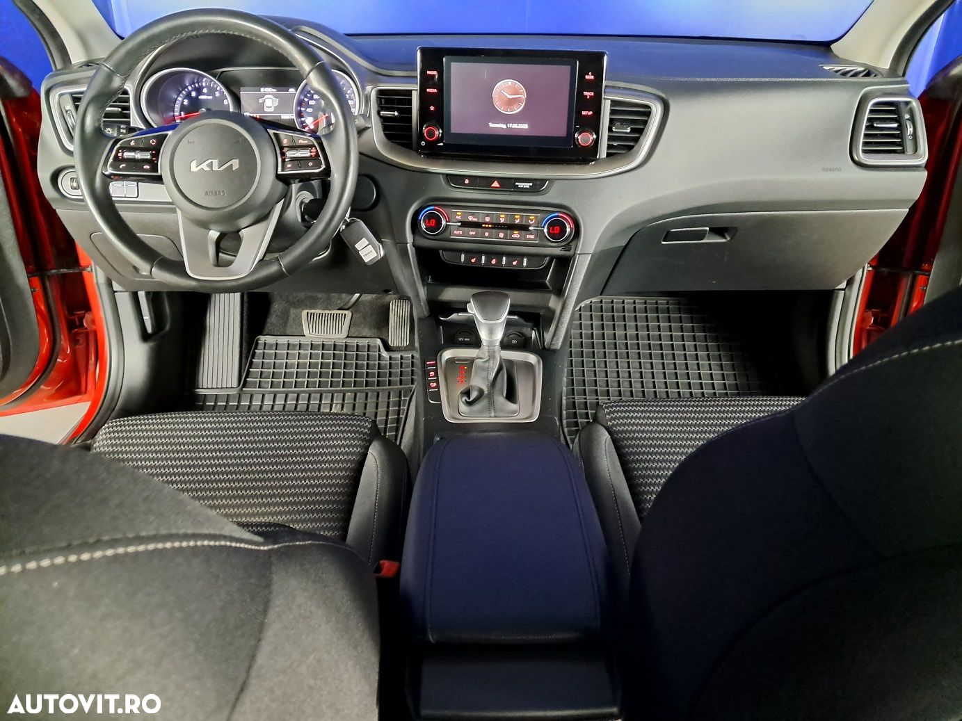 Kia XCeed - 14