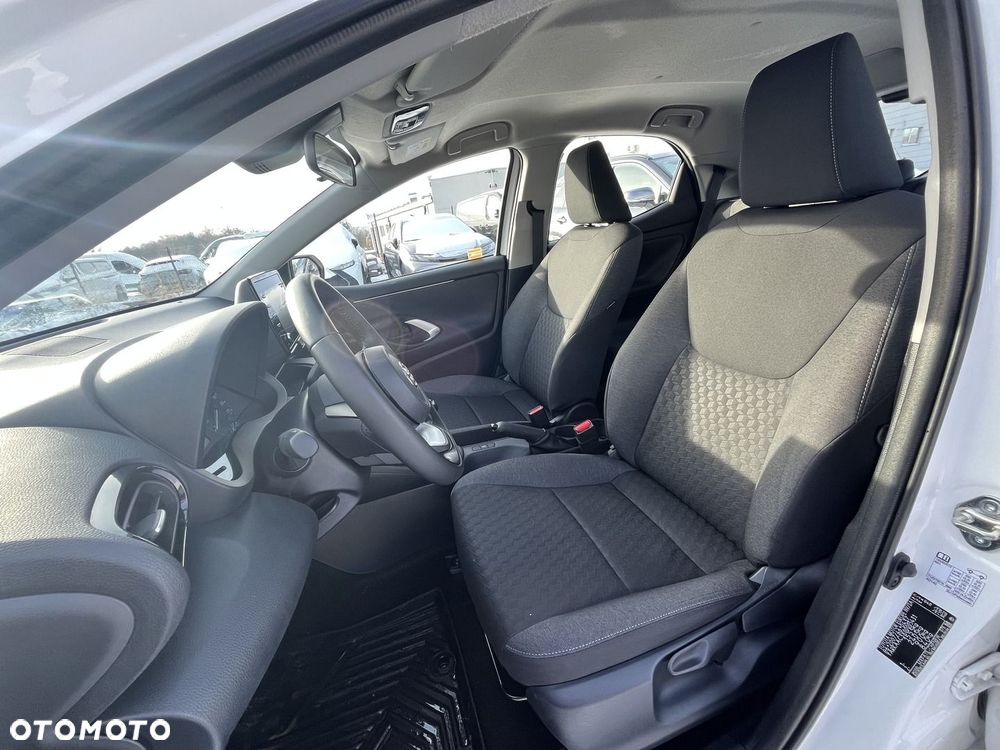 Toyota Yaris - 29