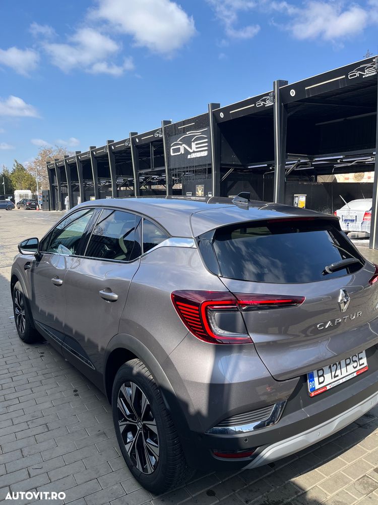 Renault Captur 140 EDC MHEV Techno - 7