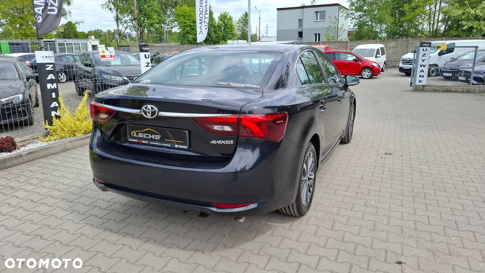 Toyota Avensis - 29