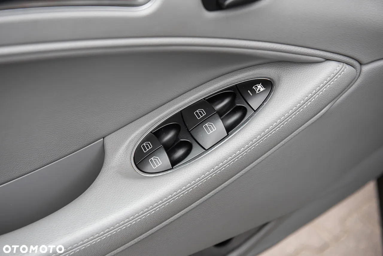 Mercedes-Benz CLS 350 - 17