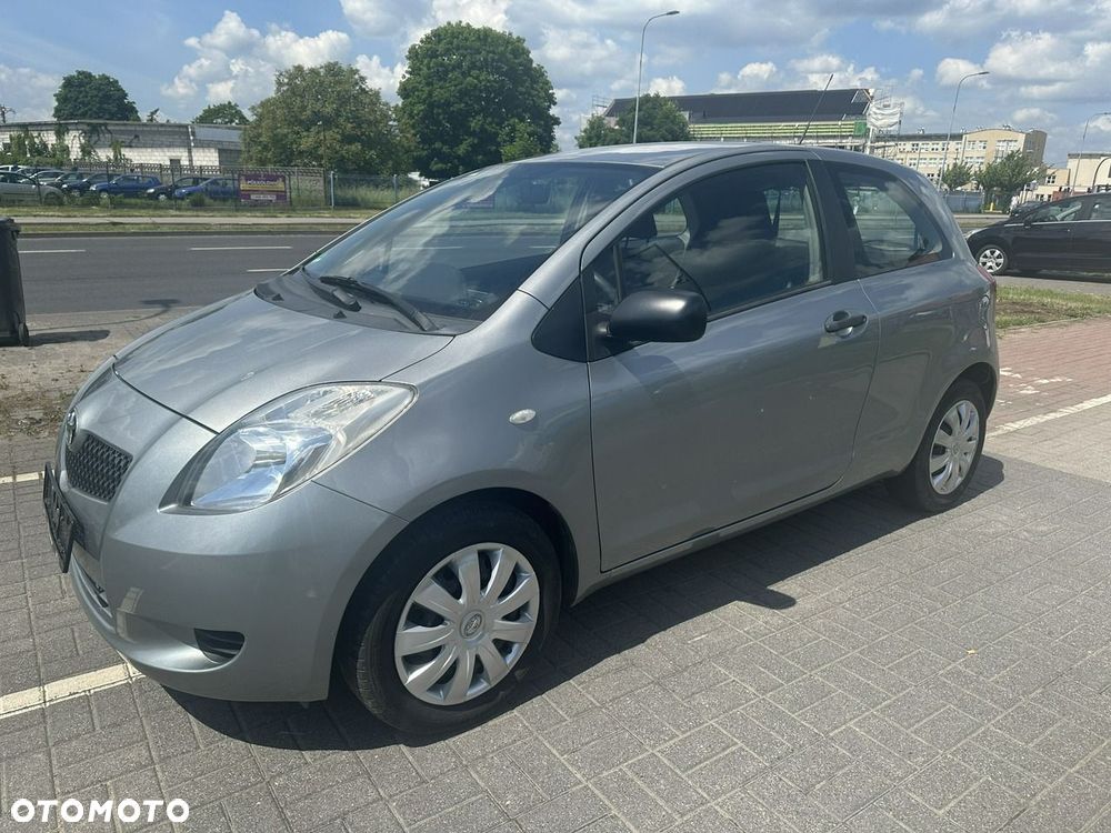 Toyota Yaris 1.0 VVT-i Cool - 15