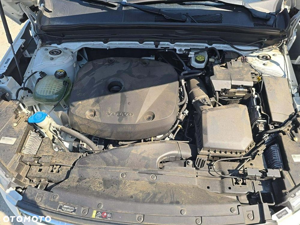 Volvo XC 40 T5 AWD Inscription - 13