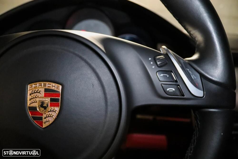 Porsche Panamera - 26
