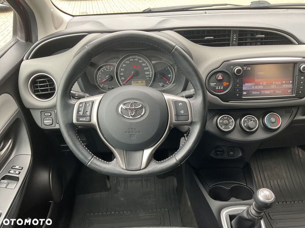 Toyota Yaris - 8