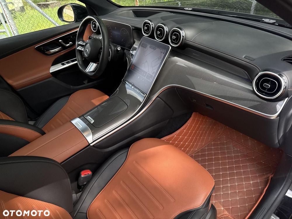 Mercedes-Benz GLC - 22