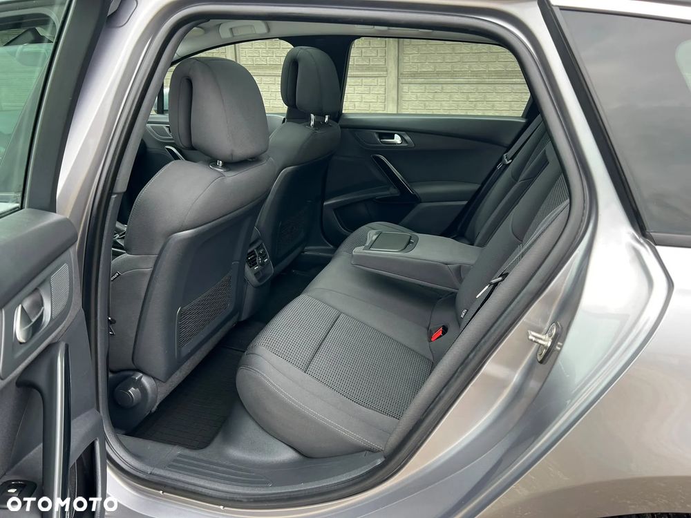 Peugeot 508 1.6 e-HDi Active S&S - 22