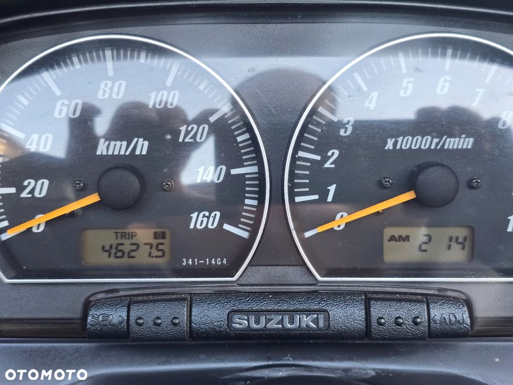 Suzuki Burgman - 8