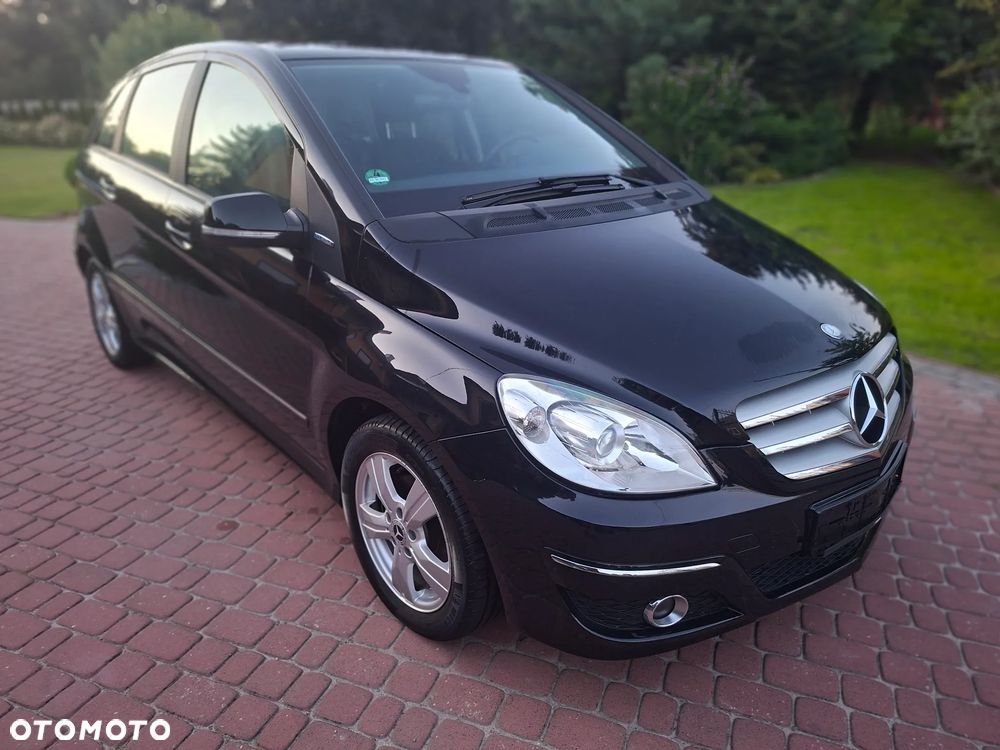 Mercedes-Benz Klasa B 180 BlueEFFICIENCY - 2