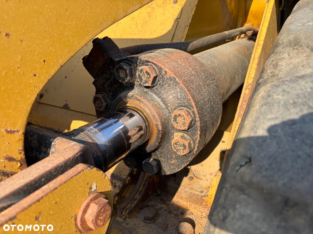 CAST 966 Mxe 4X4 - 40