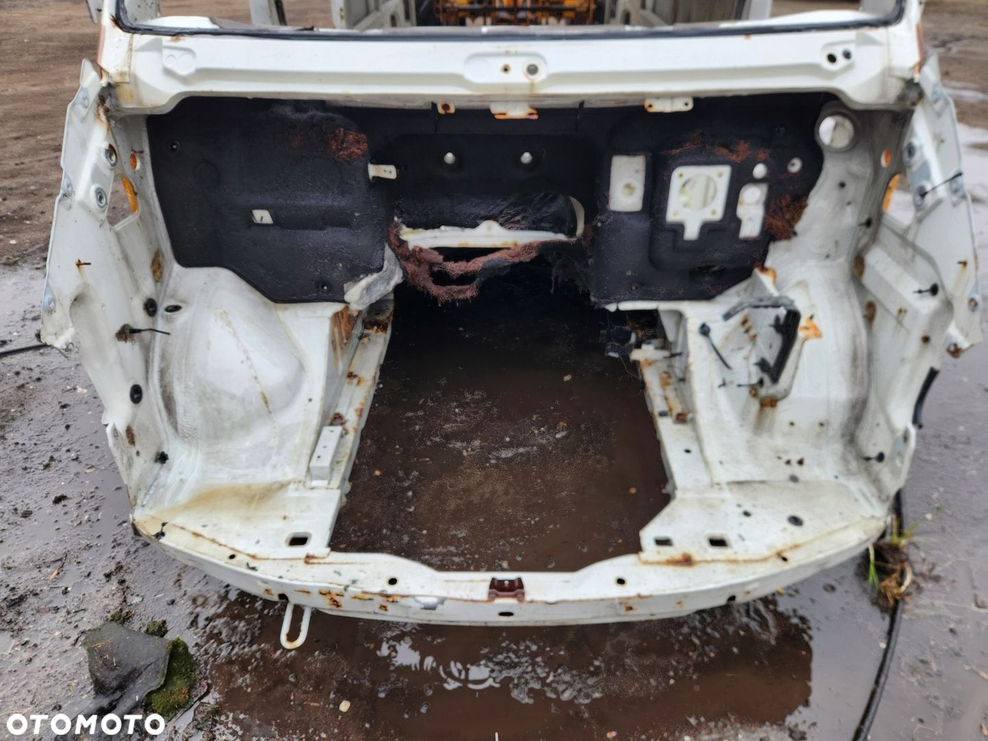 Prawa Ćwiartka Podłużnica Fartuch Volkswagen LT Mercedes Sprinter 95-06 VW - 4