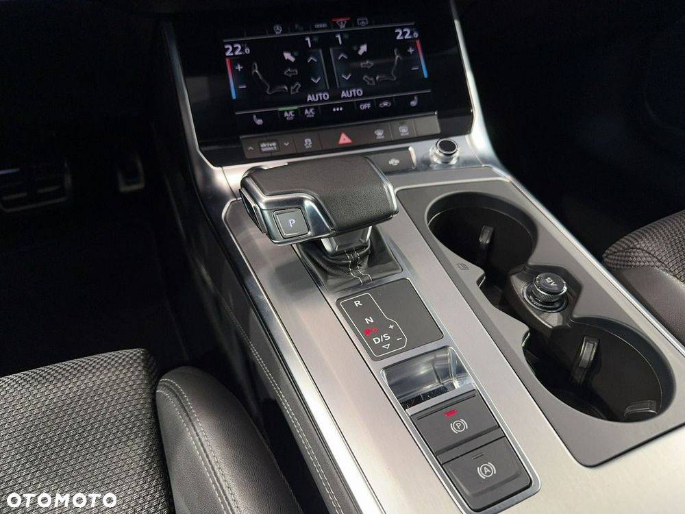 Audi A6 Avant - 31