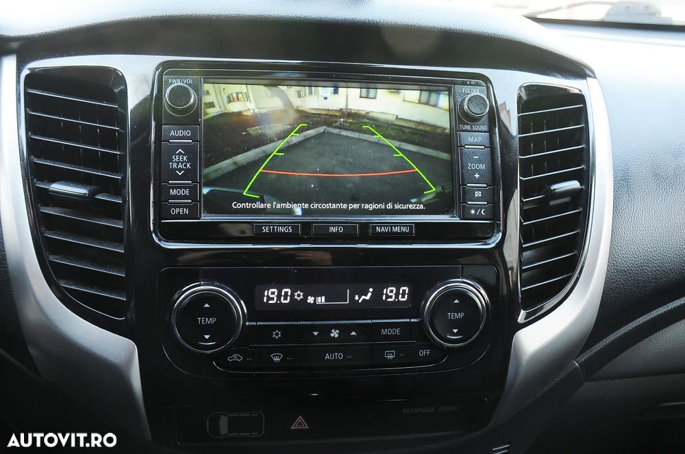 Mitsubishi L200 Double Cab Instyle Aut. - 11