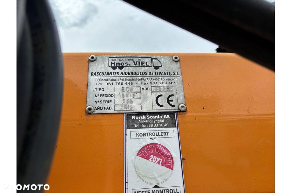 Scania P410 6x2*4 + Kaoussis CRV2000 20 m3 + CRANE ECO 806 - 11