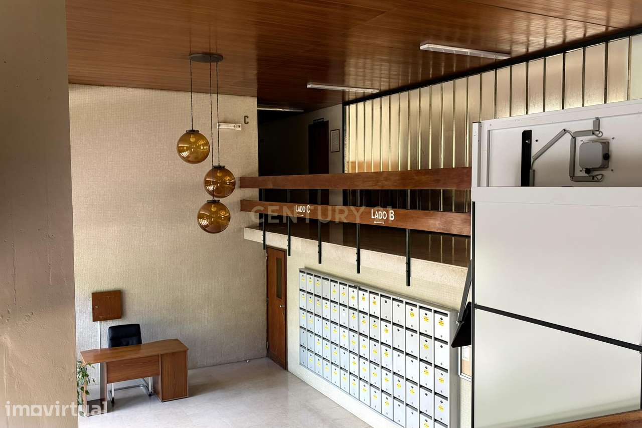 Apartamento T3 com Vista e Terraço em Avenidas Novas, Lisboa - Grande imagem: 4/36