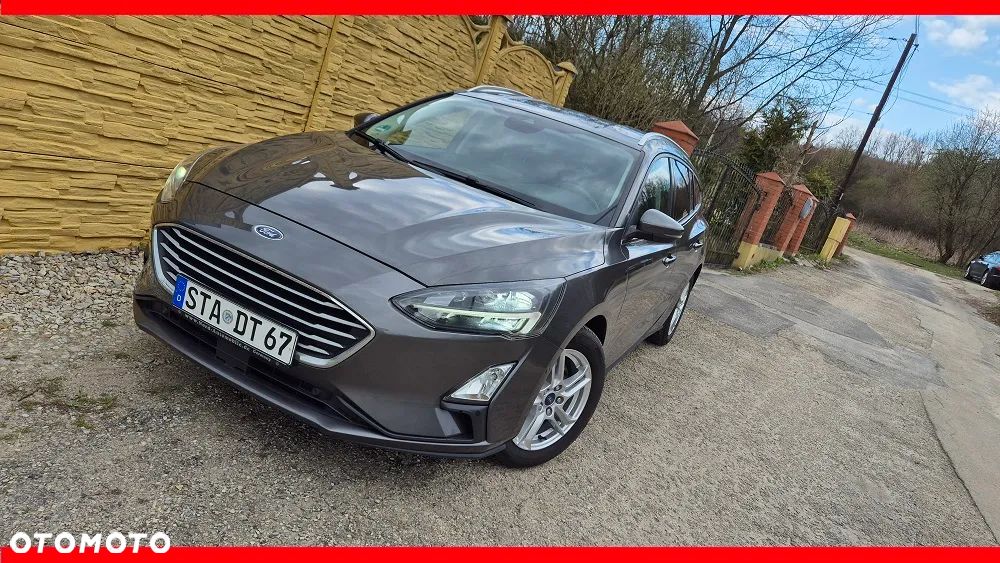 Ford Focus 1.5 EcoBlue STart-Stopp-System TITANIUM - 2