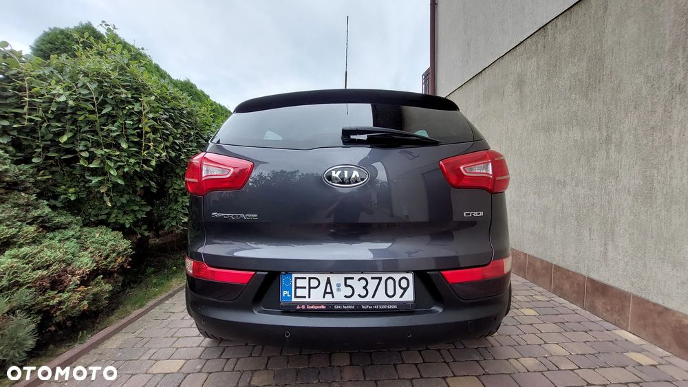 Kia Sportage 2.0 CRDI 4WD Dream-Team Edition - 9