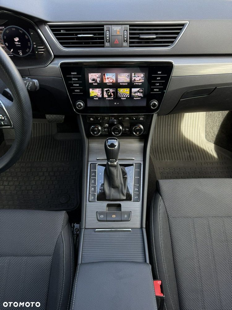 Skoda Superb - 32