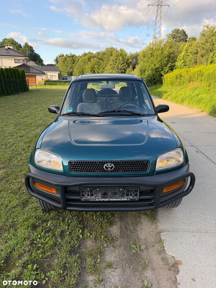 Toyota RAV4 2.0 - 4