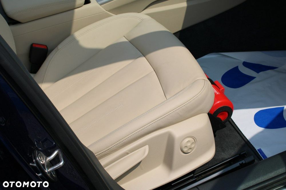 Audi A4 Allroad - 38