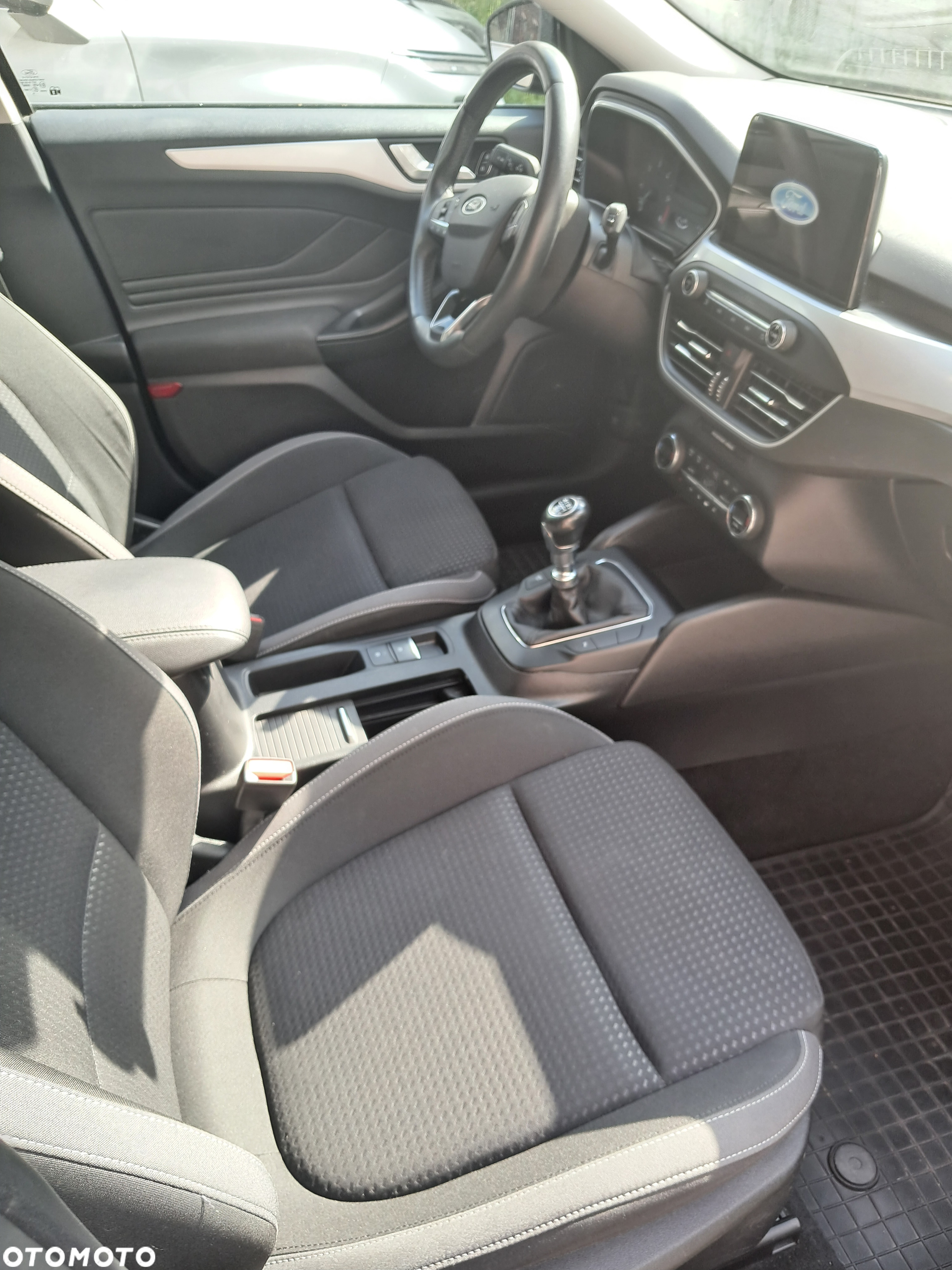 Ford Focus 1.5 TDCi Titanium - 8