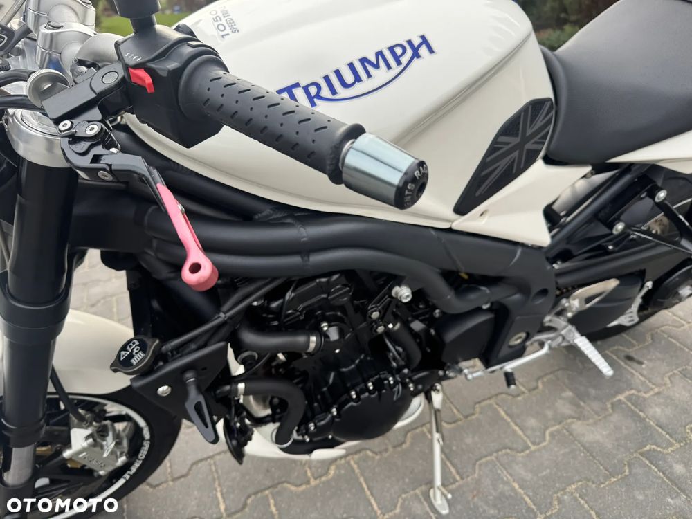 Triumph Speed Triple - 27