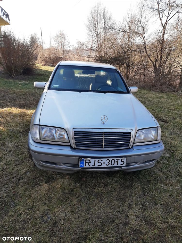 Mercedes-Benz Klasa C 200 T Classic - 3
