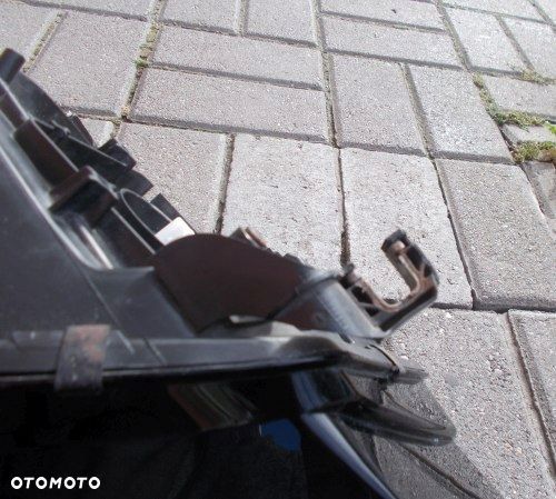 Audi A4 B8 Lampa prawy przód BIXENON SKRĘTNY 8K0941004G - 6